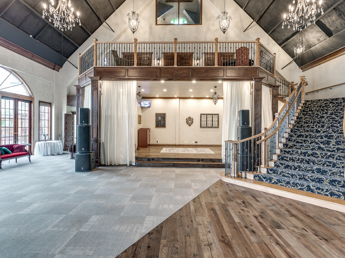 Castle in Oklahoma City to Sell with NoReserve on October 31 with